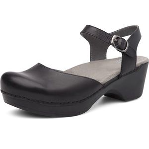 Dansko sz 38, leather Mary Jane, brand new without original box